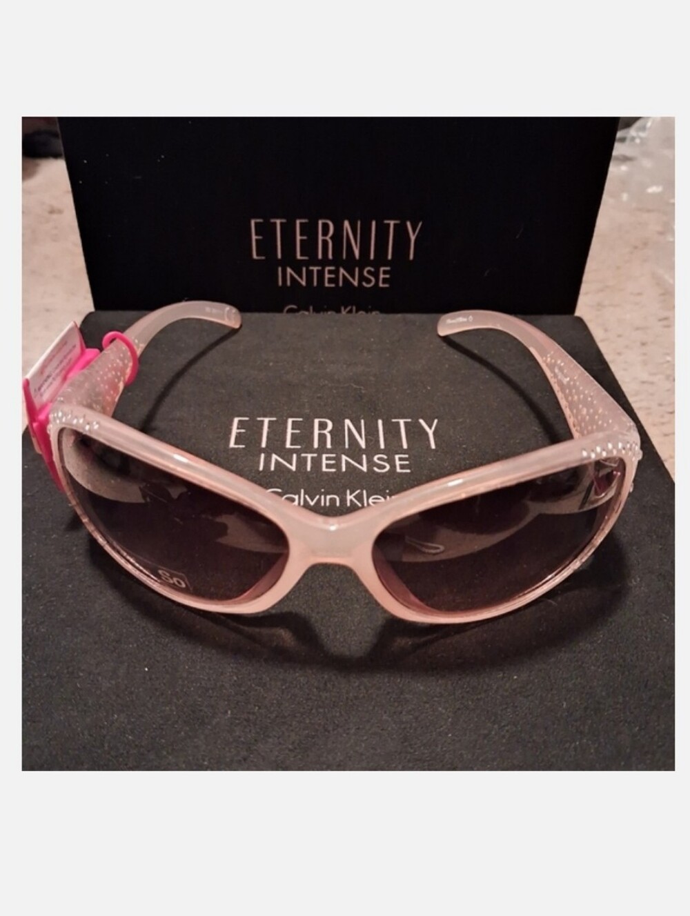 So Brand Pink Embellished Rhinestones Plastic Sunglasses NWT $20